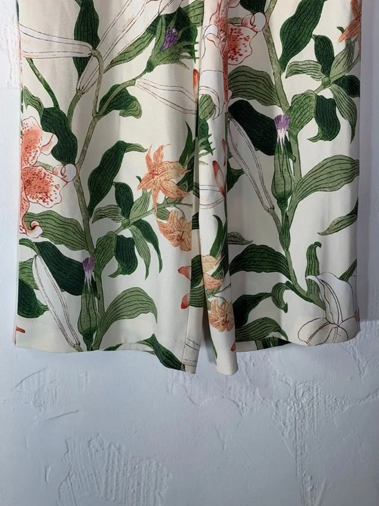 Ann Taylor Floral Wide-Leg Crop Pants - flowy pants - Picture 6 of 16